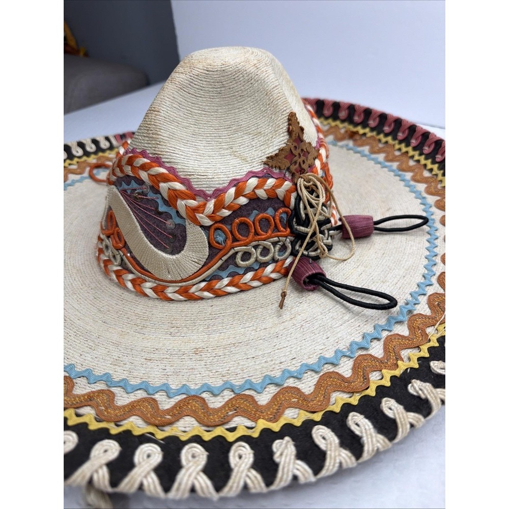 Vintage 1960s Casa Chavez Mexican Sombrero de Palma Rodolfo Chavez Sahuayo Decor - Picture 4 of 16